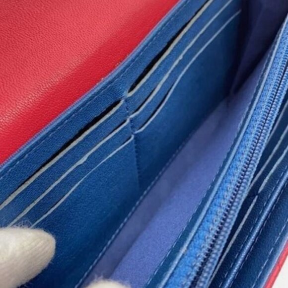 CHANEL V Stiching Red/Magenta Wallet - Picture 7 of 9